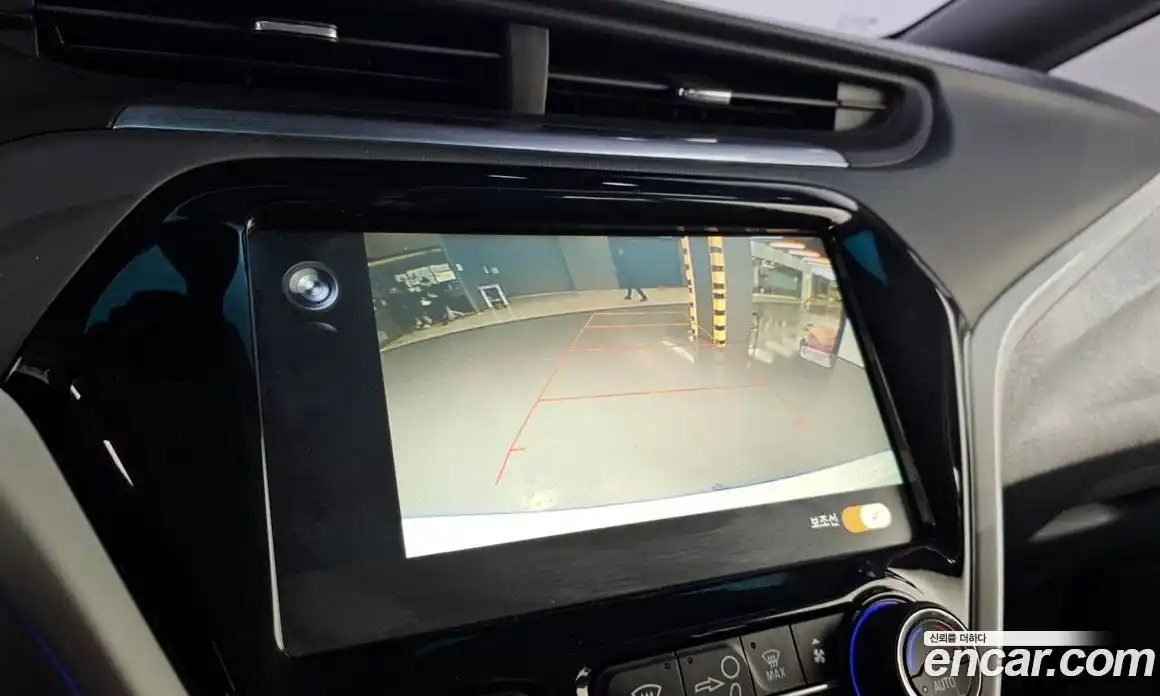 Chevrolet Bolt EV 2018 0.1 Автомат в Москве № 819892, фото 15