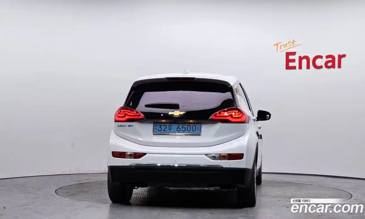 Chevrolet Bolt EV 2018 0.1 Автомат в Москве № 819892, фото 4