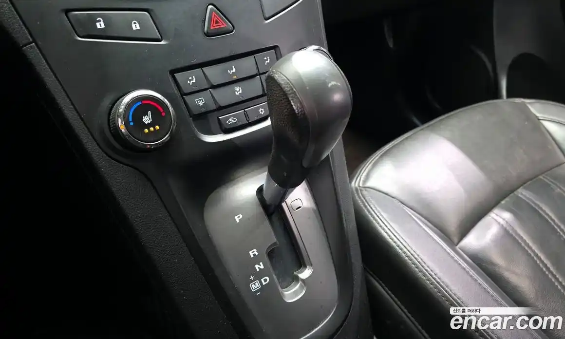 Chevrolet Orlando 2012 2.0 гидро в Москве № 820071, фото 9