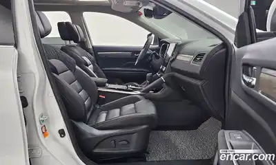 Renault QM6 2023 2.0 Автомат в Москве № 820294, миниатюра 11