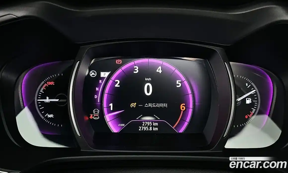 Renault QM6 2023 2.0 Автомат в Москве № 820294, фото 8