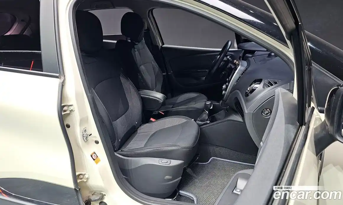 Renault QM3 2017 1.5 гидро в Москве, фото 10