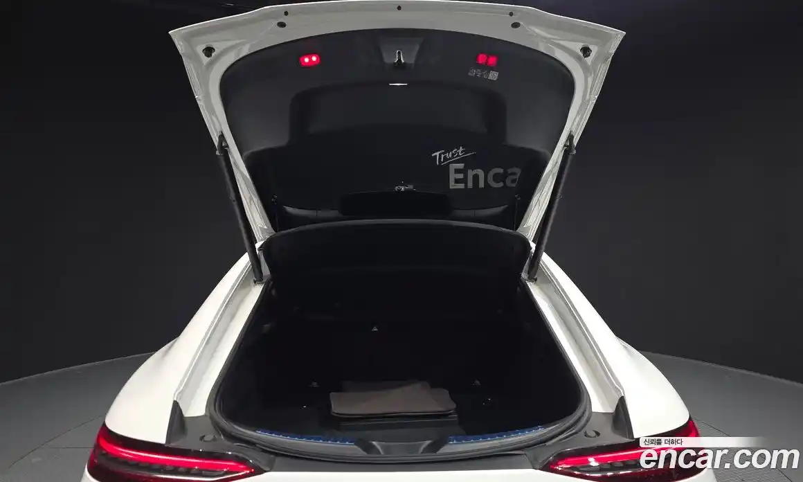 Mercedes-Benz AMG GT 2024 3.0 Автомат в Москве № 821846, фото 19