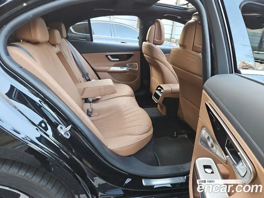 Mercedes-Benz E-Class 2025 2.0 Автомат в Москве № 821874, фото 18