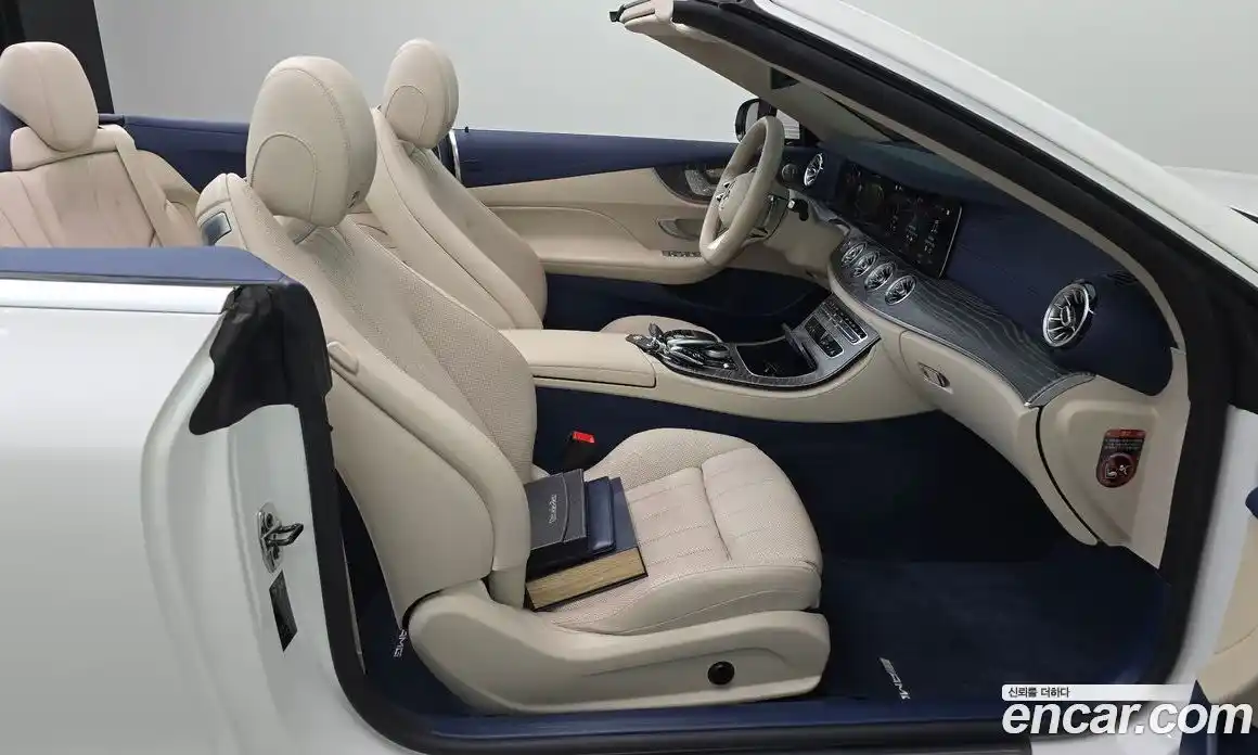 Mercedes-Benz E-Class 2022 3.0 Автомат в Москве № 822005, фото 11