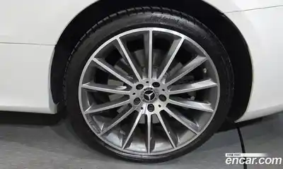 Mercedes-Benz E-Class 2022 3.0 Автомат в Москве № 822005, миниатюра 5