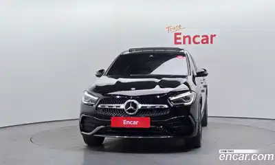 Mercedes-Benz GLA-Class 2020 2.0 Автомат в Москве № 822030, миниатюра 3