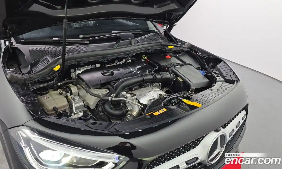 Mercedes-Benz GLA-Class 2020 2.0 Автомат в Москве № 822030, фото 6