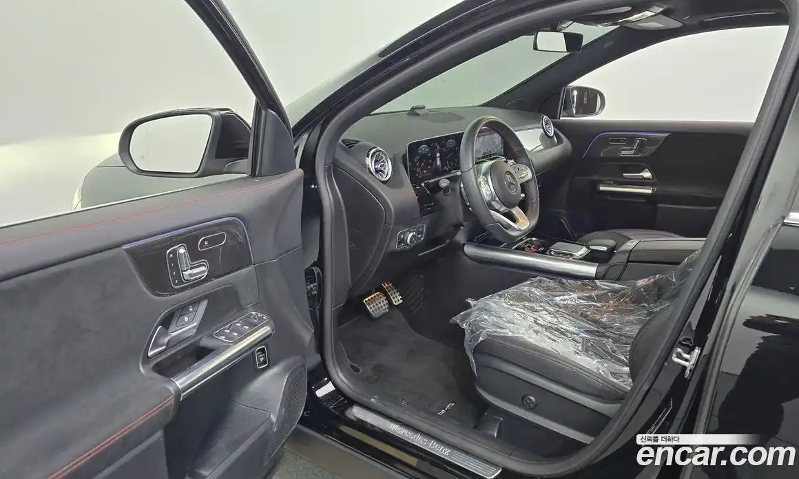 Mercedes-Benz GLA-Class 2020 2.0 Автомат в Москве № 822030, фото 10