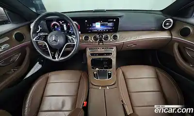Mercedes-Benz E-Class 2021 2.0 Автомат в Москве № 822150, миниатюра 7
