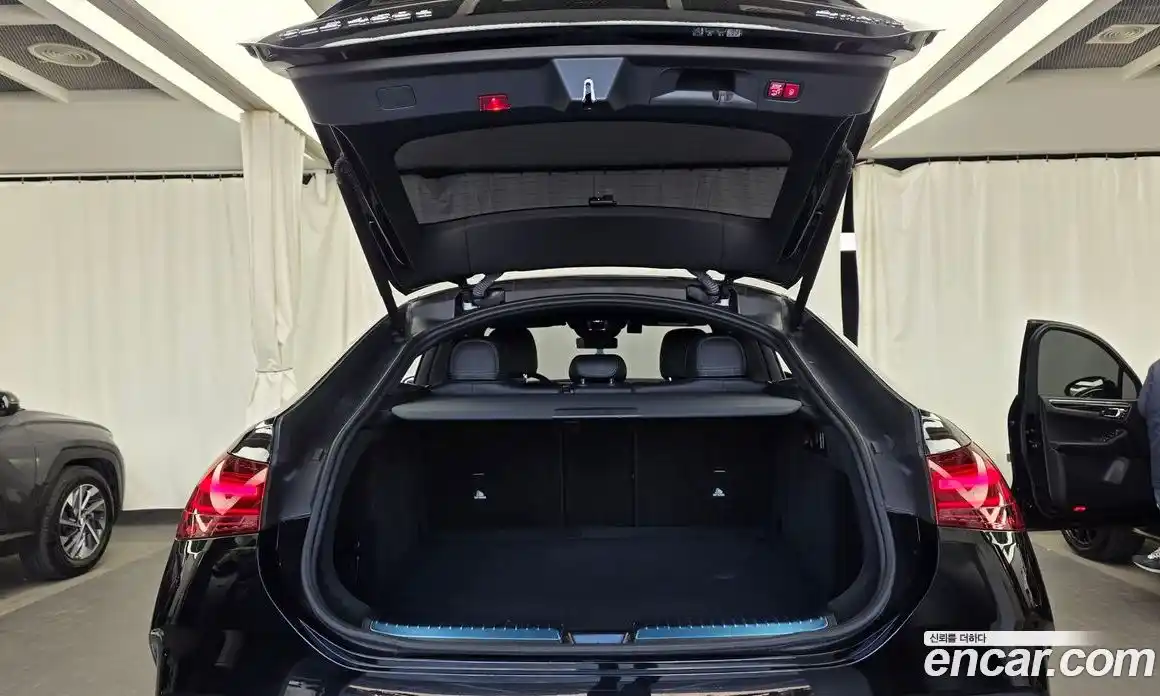 Mercedes-Benz GLE-Class 2023 3.0 Автомат в Москве № 822223, фото 20