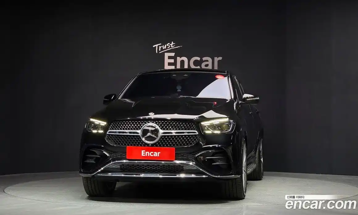 Mercedes-Benz GLE-Class 2023 3.0 Автомат в Москве № 822223, фото 3