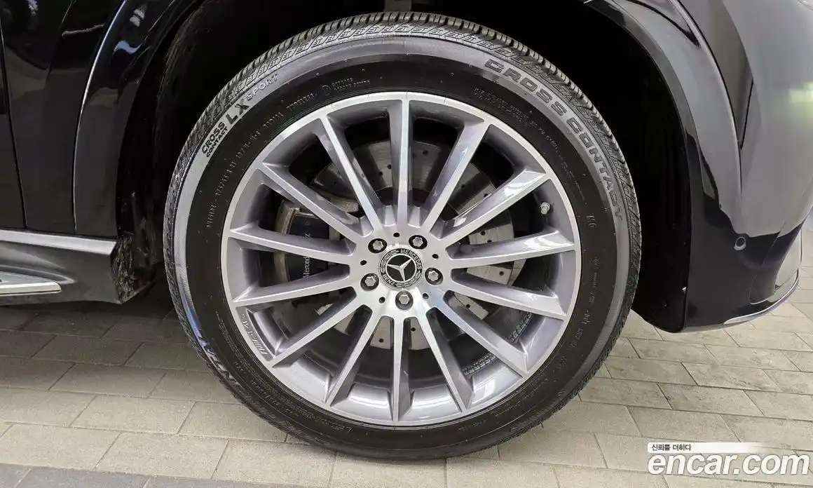 Mercedes-Benz GLE-Class 2023 3.0 Автомат в Москве № 822223, фото 5