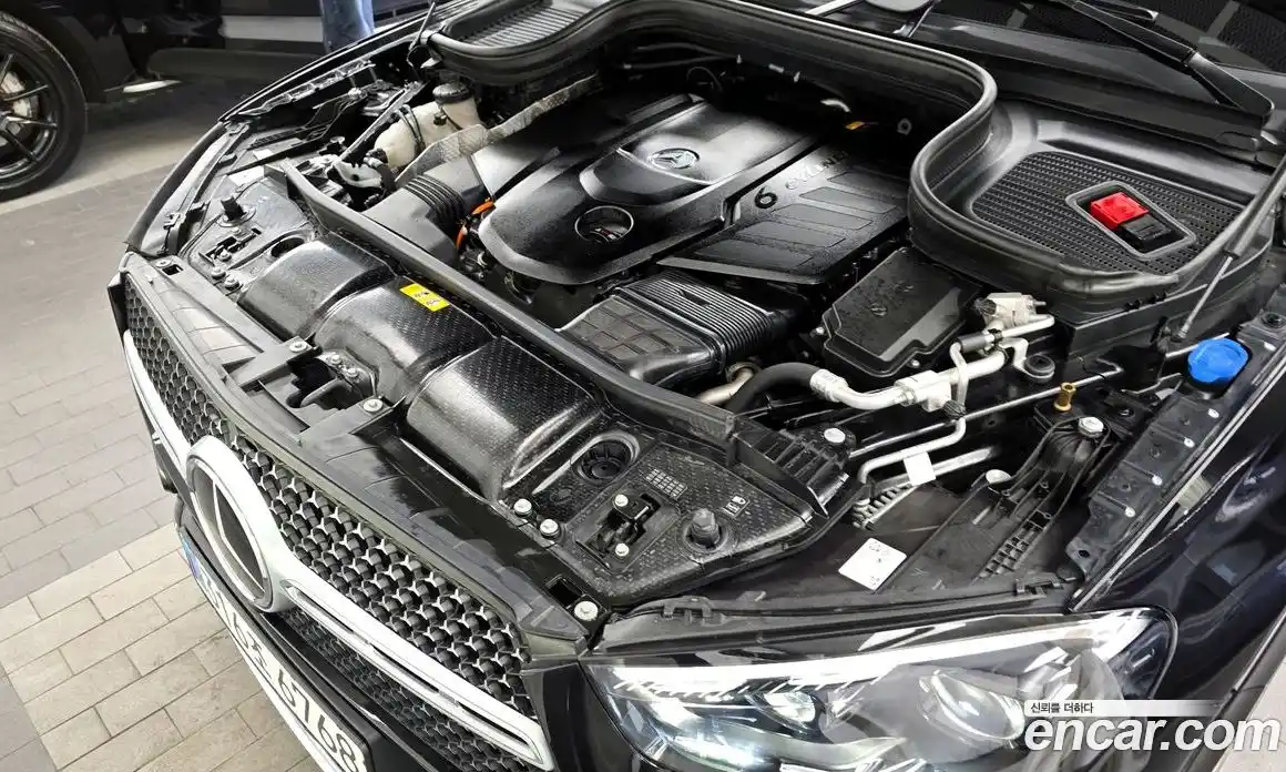 Mercedes-Benz GLE-Class 2023 3.0 Автомат в Москве № 822223, фото 6