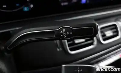 Mercedes-Benz GLE-Class 2023 3.0 Автомат в Москве № 822223, миниатюра 9