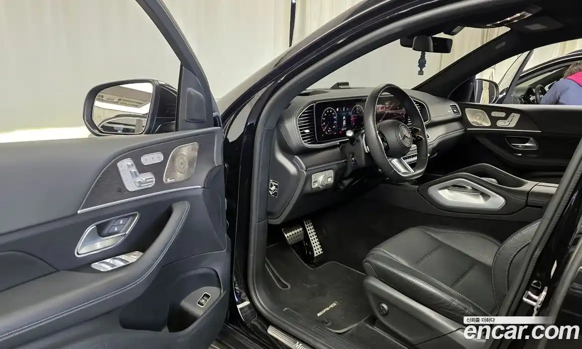 Mercedes-Benz GLE-Class 2023 3.0 Автомат в Москве № 822223, фото 10