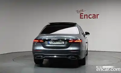 Mercedes-Benz E-Class 2021 2.0 Автомат в Москве № 822241, миниатюра 3