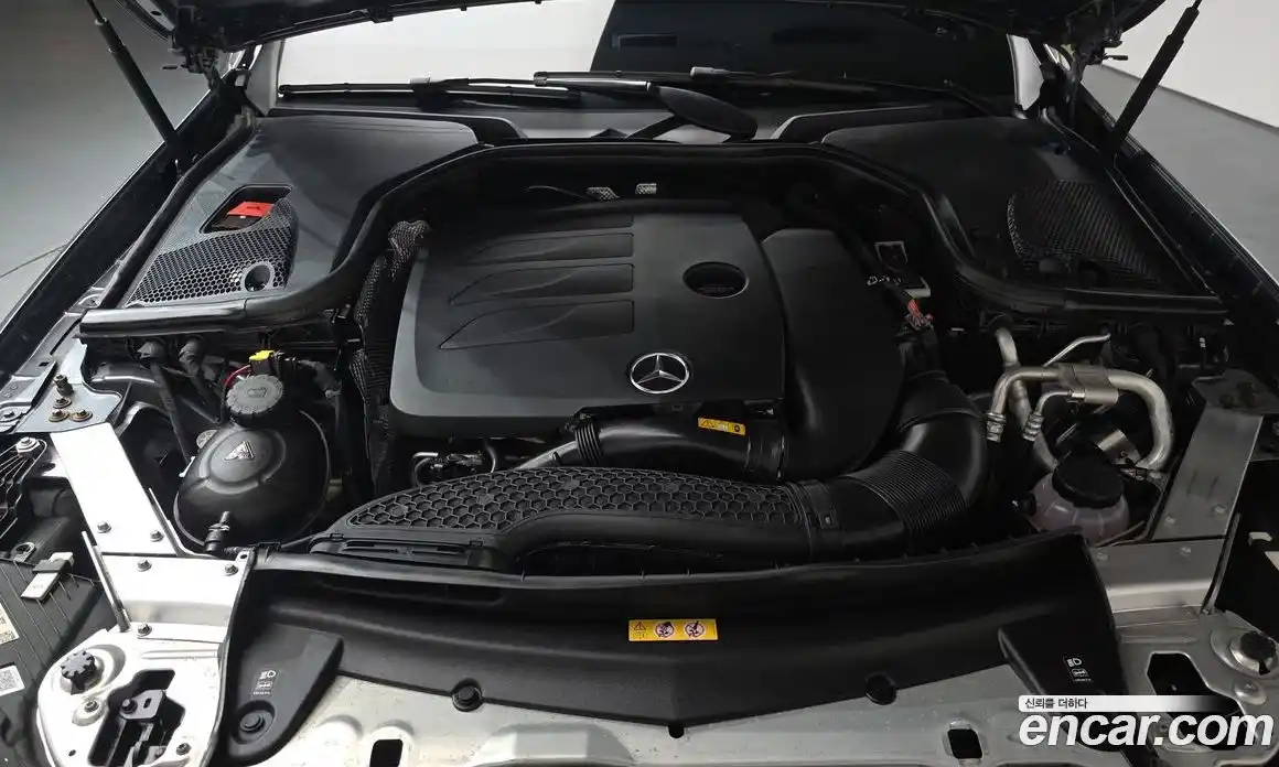 Mercedes-Benz E-Class 2021 2.0 Автомат в Москве № 822241, фото 5