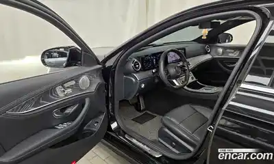 Mercedes-Benz E-Class 2021 2.0 Автомат в Москве № 822288, миниатюра 10