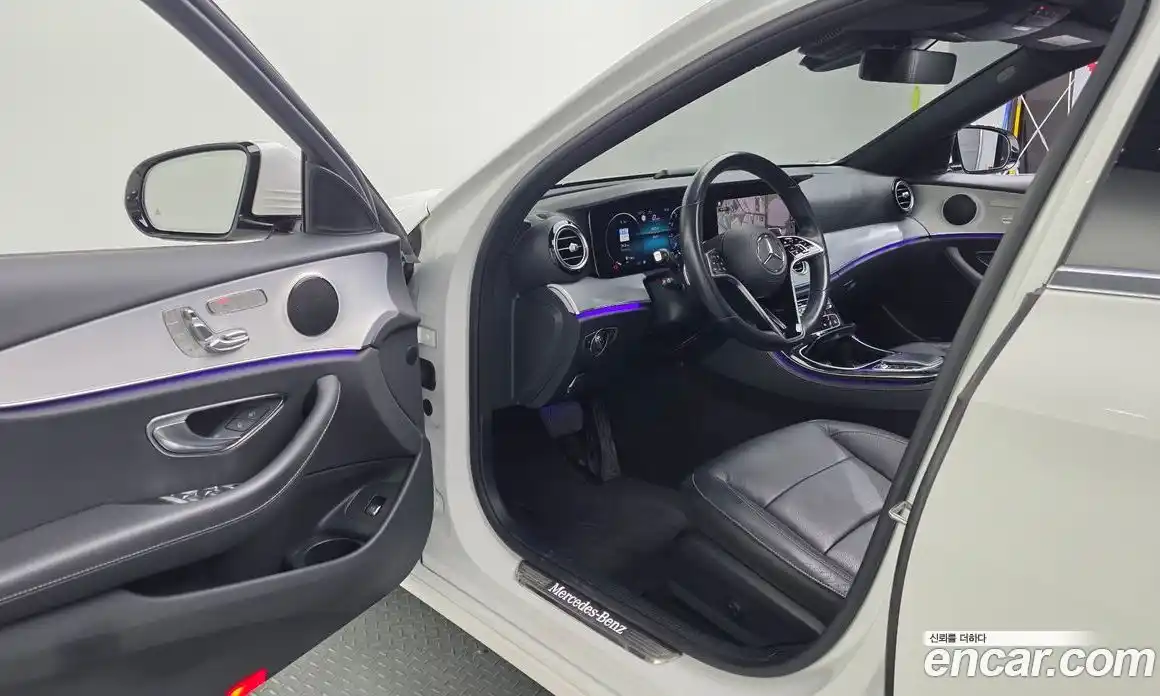 Mercedes-Benz E-Class 2021 2.0 Автомат в Москве № 822727, фото 10