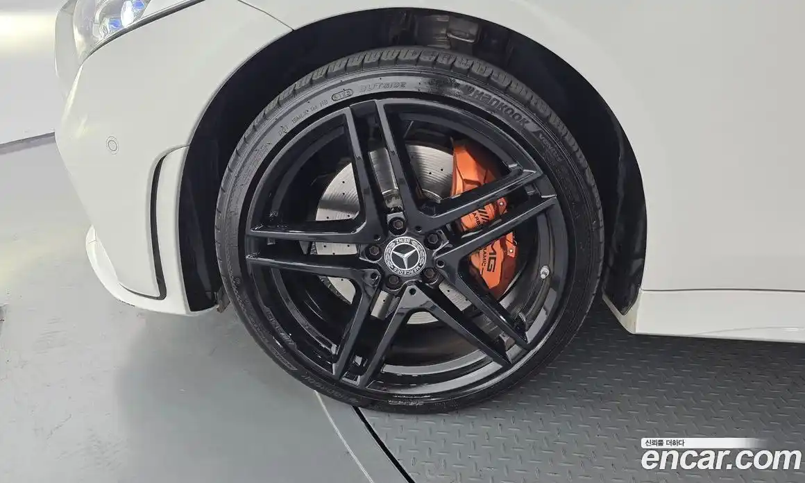 Mercedes-Benz CLS-Class 2020 3.0 Автомат в Москве № 822879, фото 5