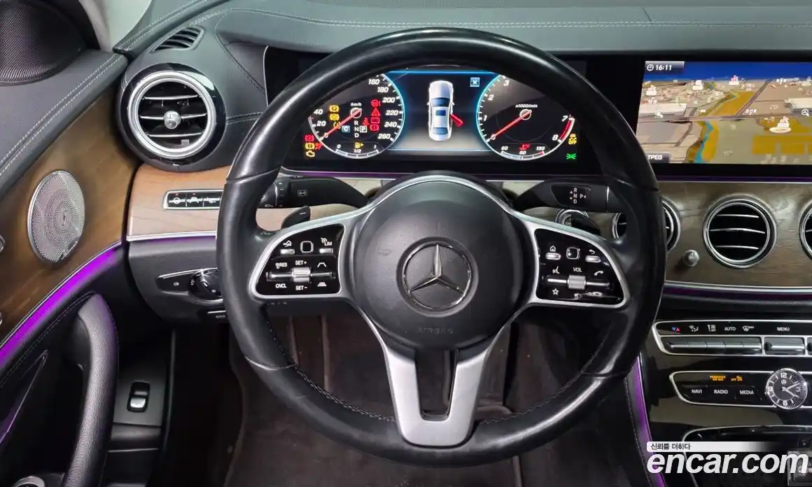 Mercedes-Benz E-Class 2019 2.0 Автомат в Москве № 823027, фото 13