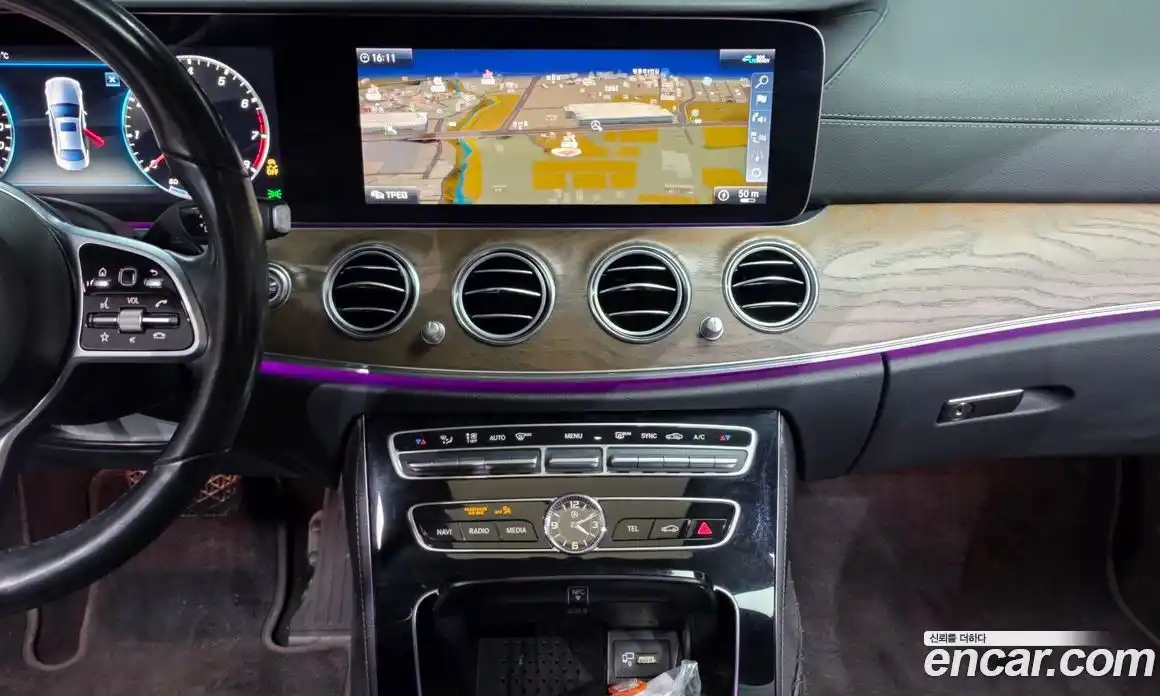 Mercedes-Benz E-Class 2019 2.0 Автомат в Москве № 823027, фото 14