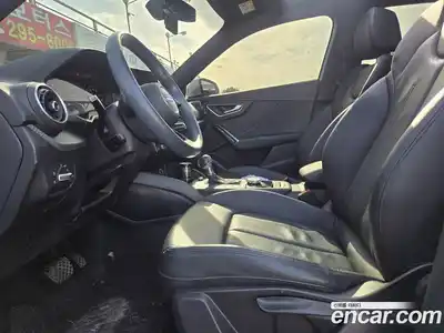 Audi Q2 2020 2.0 Автомат в Москве № 823139, миниатюра 8