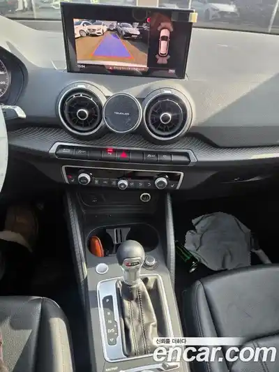 Audi Q2 2020 2.0 Автомат в Москве № 823139, миниатюра 10