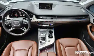 Audi Q7 2019 2.0 Автомат в Москве № 823155, миниатюра 7