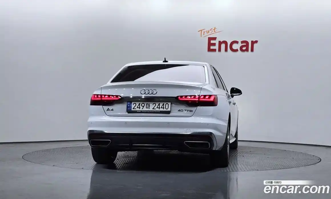 Audi A4 2021 2.0 Автомат в Москве № 823175, фото 4