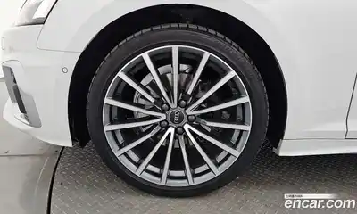 Audi A5 2023 2.0 Автомат в Москве № 823179, миниатюра 4