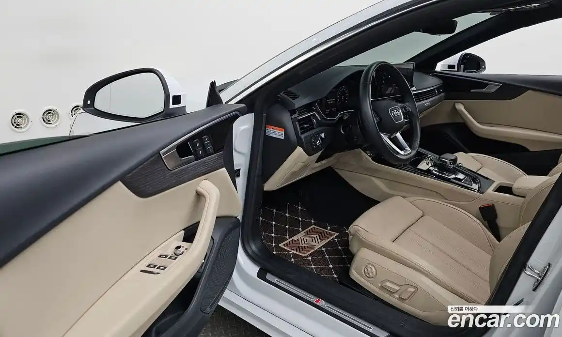 Audi A5 2023 2.0 Автомат в Москве № 823179, фото 9