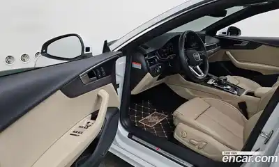 Audi A5 2023 2.0 Автомат в Москве № 823179, миниатюра 9