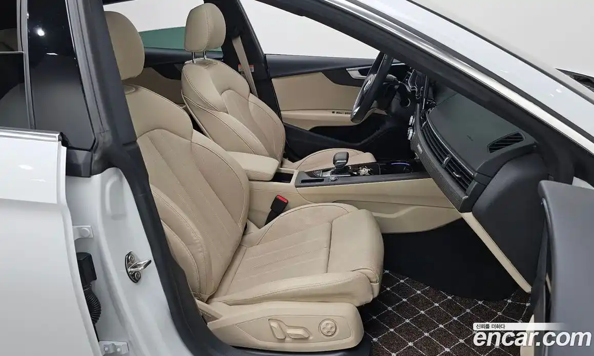 Audi A5 2023 2.0 Автомат в Москве № 823179, фото 10