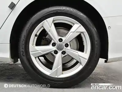 Audi A6 2020 2.0 Автомат в Москве № 823638, миниатюра 5