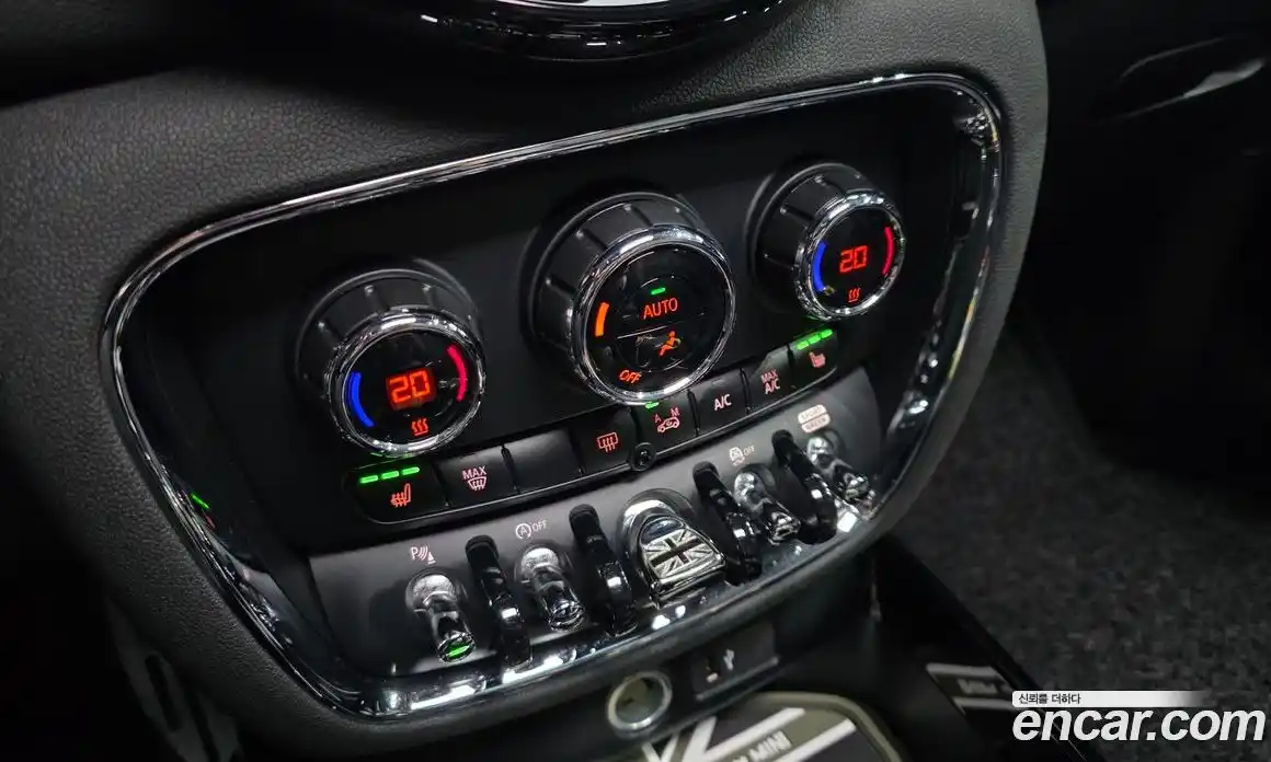 Mini Clubman 2019 1.5 Автомат в Москве № 825279, фото 18