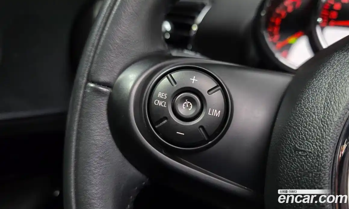 Mini Clubman 2019 1.5 Автомат в Москве № 825279, фото 20