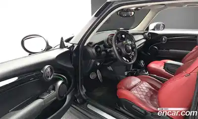 Mini Cooper 2020 1.5 Автомат в Москве № 825367, миниатюра 11