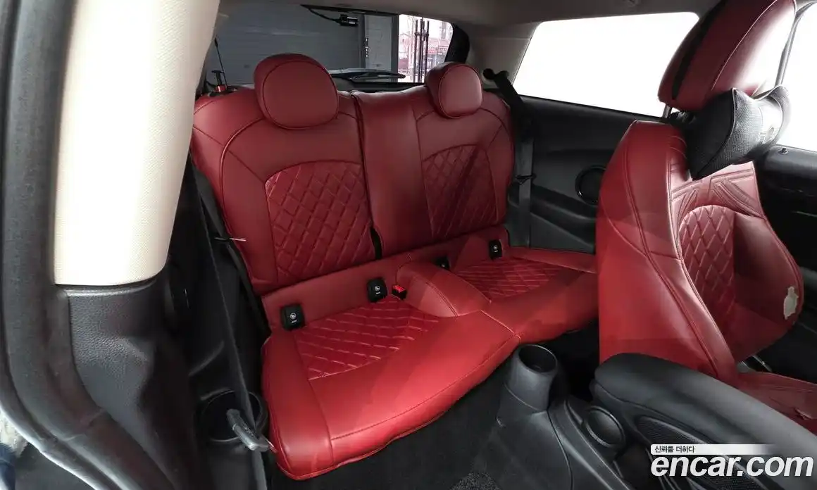 Mini Cooper 2020 1.5 Автомат в Москве № 825367, фото 12