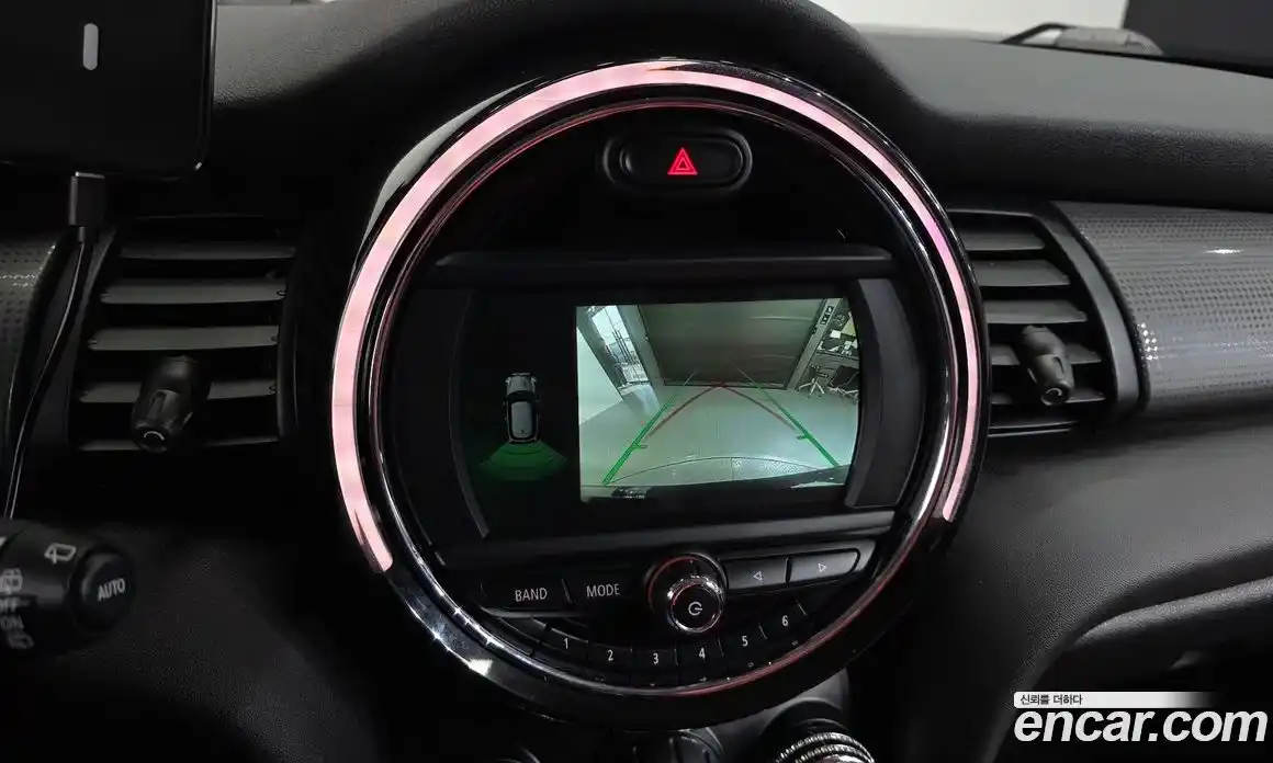 Mini Cooper 2020 1.5 Автомат в Москве № 825367, фото 14