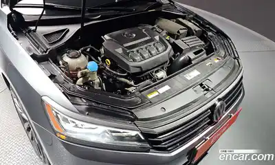 Volkswagen Passat 2018 2.0 Автомат в Москве № 826144, миниатюра 6