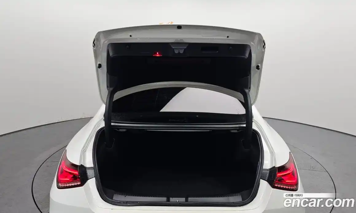 Mercedes-Benz CLA-Class 2020 2.0 Автомат в Москве № 220816, фото 20