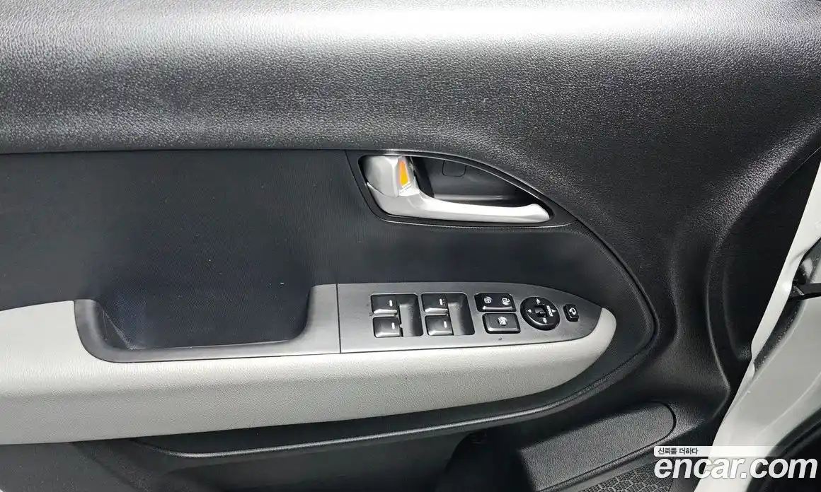 Kia Ray 2025 1.0 Автомат в Москве № 52402, фото 17