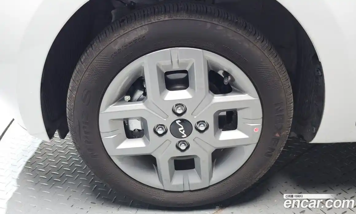 Kia Ray 2025 1.0 Автомат в Москве № 52402, фото 5