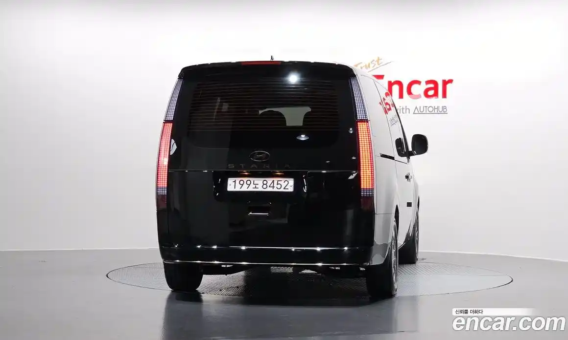 Hyundai Staria 2024 1.6 Автомат в Москве № 796533, фото 4