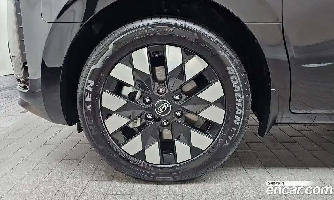 Hyundai Staria 2024 1.6 Автомат в Москве № 796533, фото 5