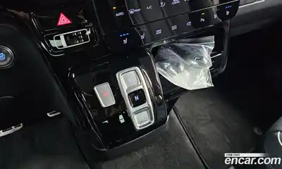 Hyundai Staria 2024 1.6 Автомат в Москве № 796533, миниатюра 9