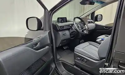 Hyundai Staria 2024 1.6 Автомат в Москве № 796533, миниатюра 10