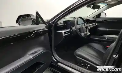 Hyundai Grandeur 2024 2.5 Автомат в Москве № 796915, миниатюра 10